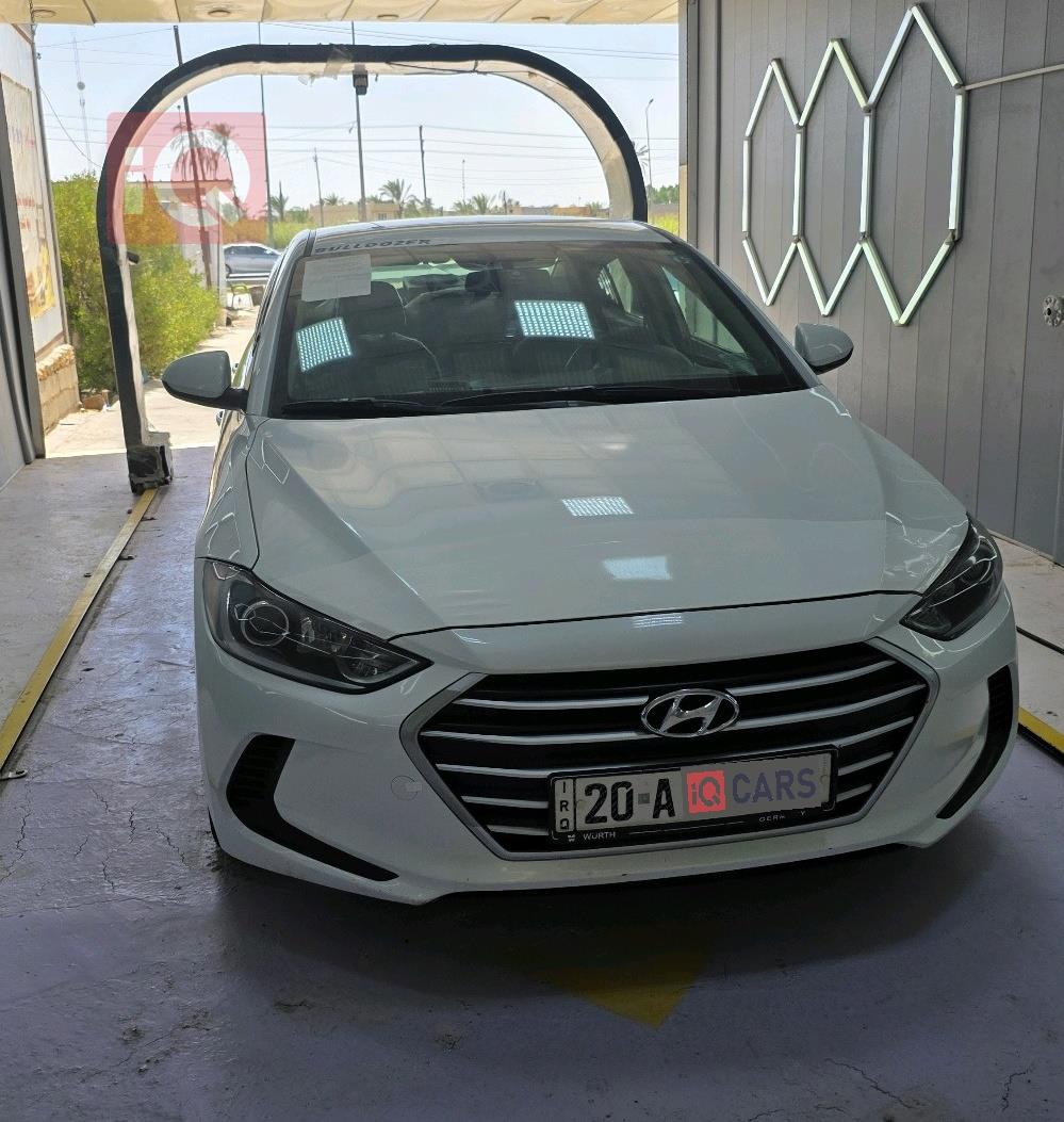 هیوندای ئەلەنترا